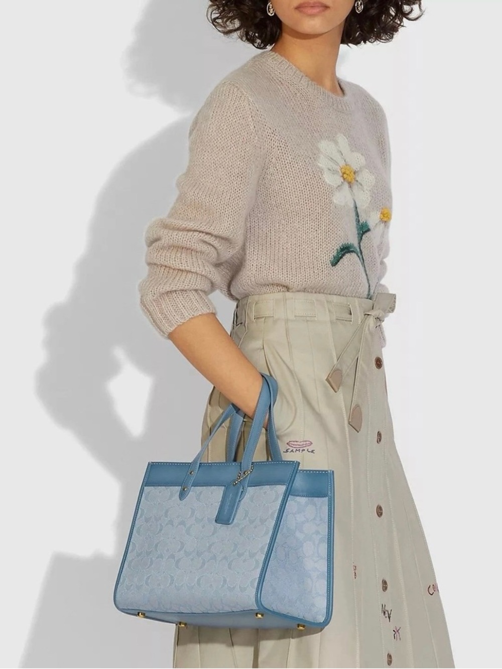 NWT Coach Field Tote 30 In Signature Jacquard C3282 Blue MSRP $395